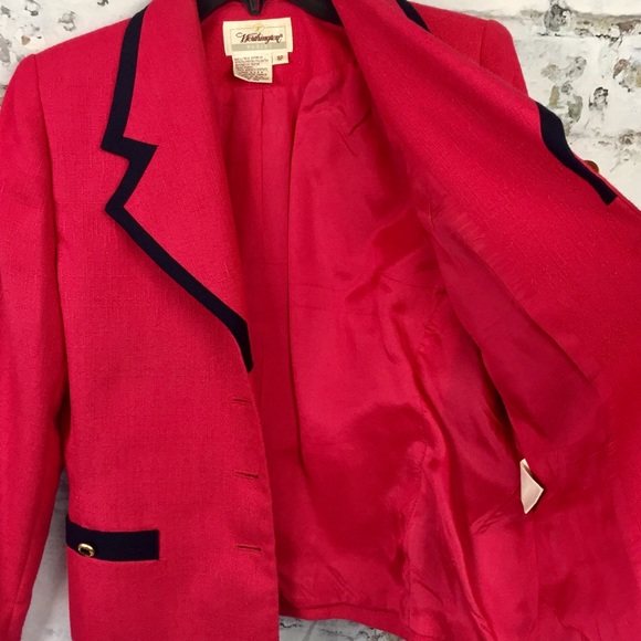 Worthington Petite red blazer with navy trim - Picture 6 of 8
